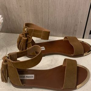Steve Madden sandals